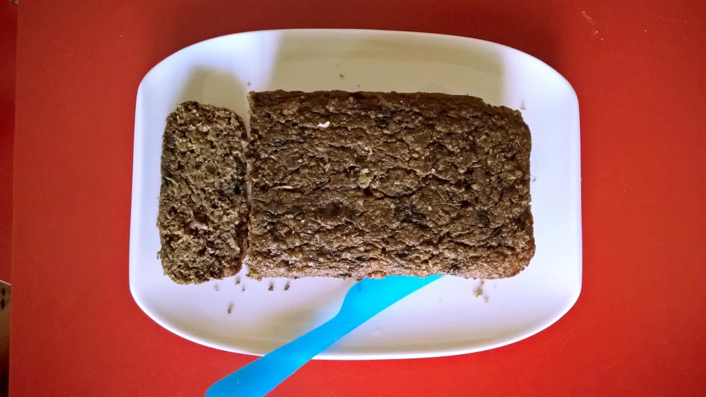 Zucchini blueberry bread1