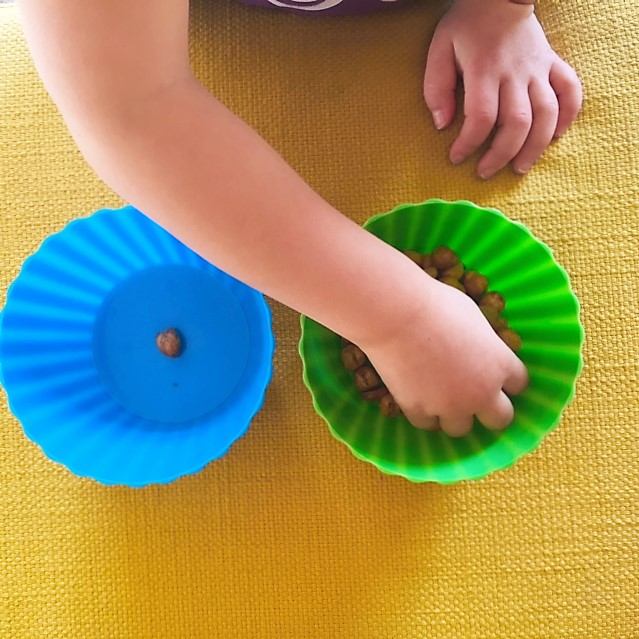 Picky eaters try new foods